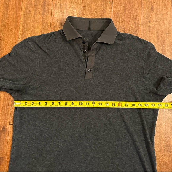 Lululemon Charcoal Gray Evolution Short Sleeve Polo Shirt Sz XL - Picture 6 of 7